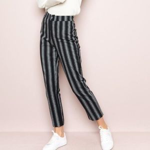 Perfect condition Brandy Melville tilden pants!